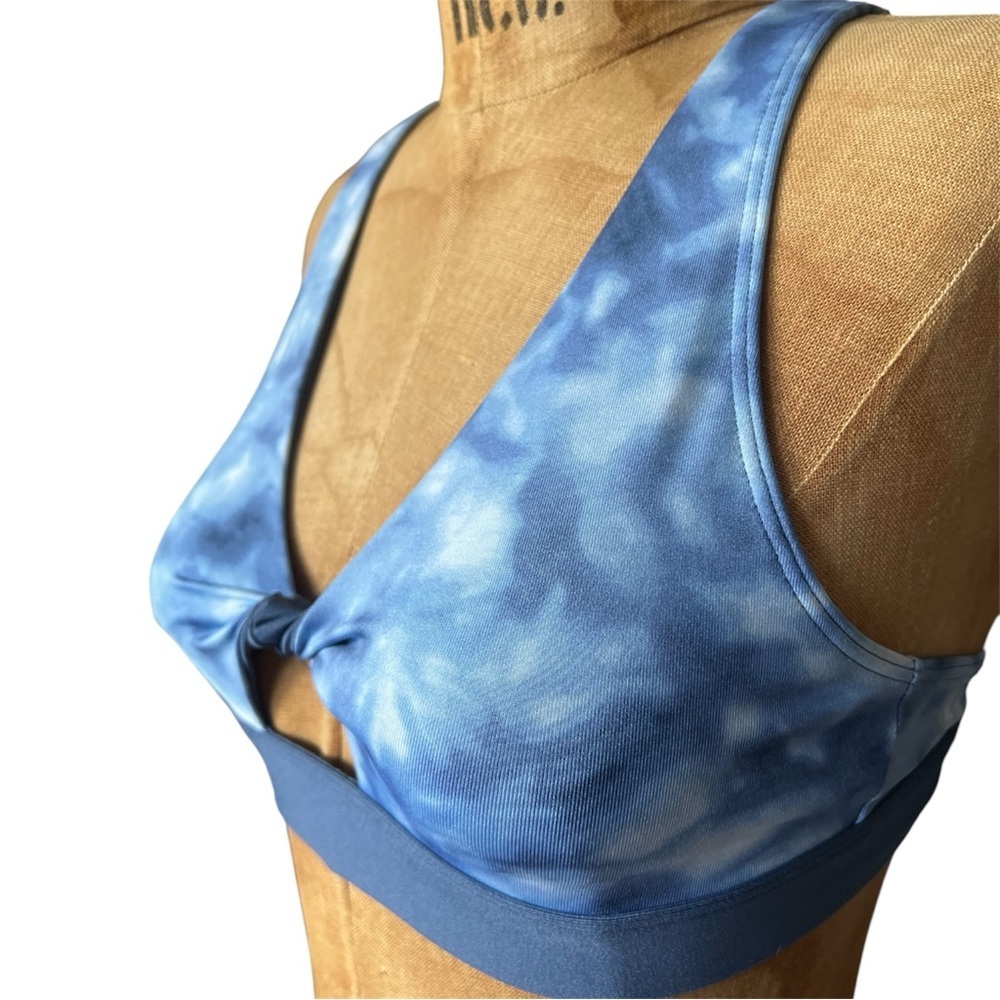 Victoria's Secret Blue Tie-Dye Sports Bra EUC XS - Picture 2 of 7